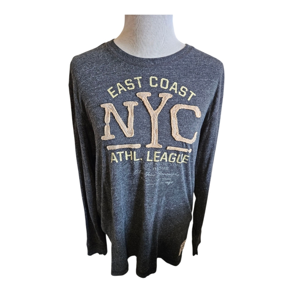 Old Navy East Coast Gray NYC Graphic Long Sleeve Shirt Womens Size L.